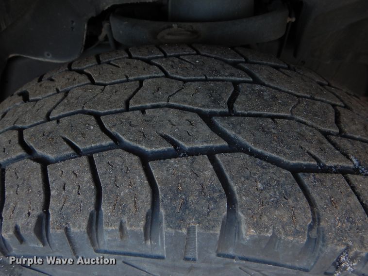 image for item FG9928 2015 Dodge Ram 1500 Crew Cab pickup truck