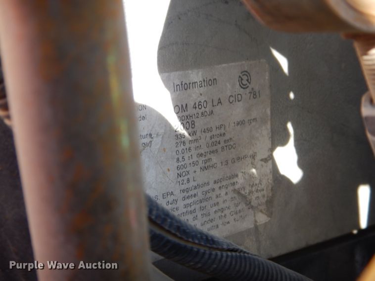 image for item FG9933 2009 Freightliner Business Class M2 semi truck