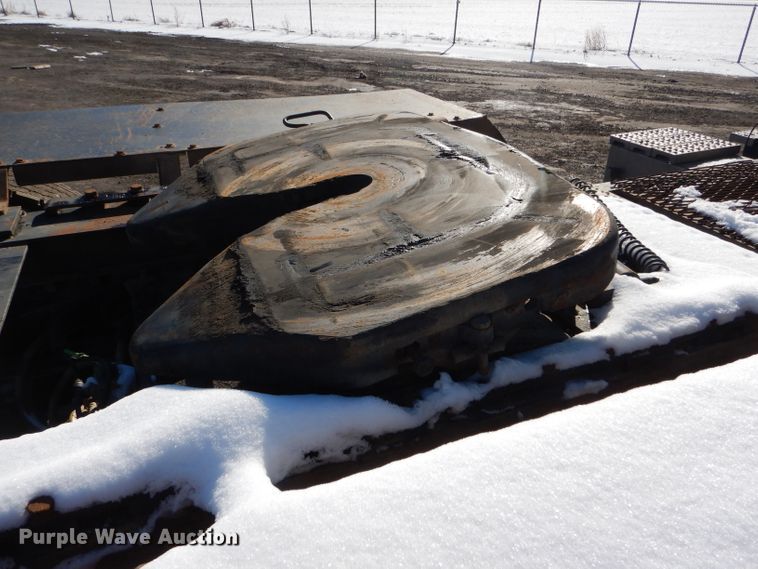 image for item FG9933 2009 Freightliner Business Class M2 semi truck