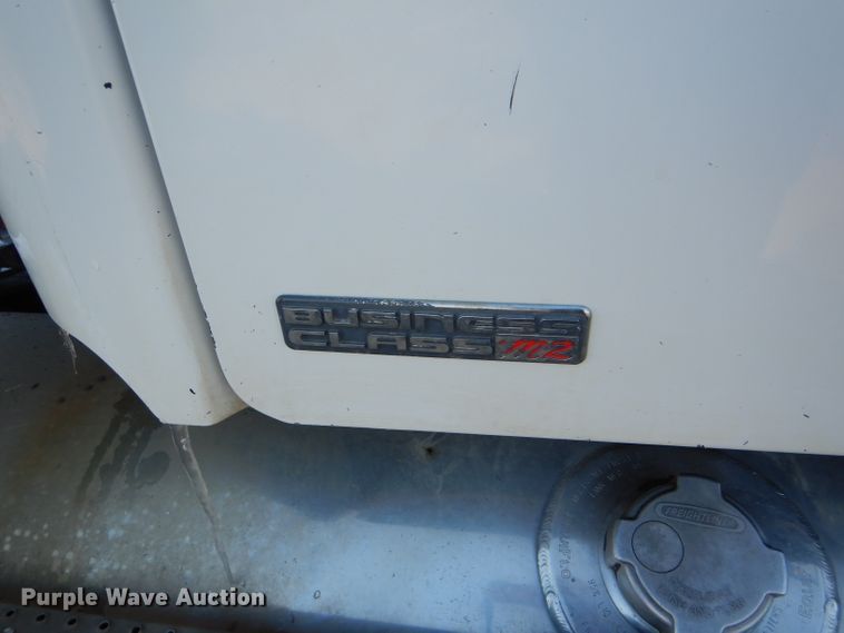 image for item FG9933 2009 Freightliner Business Class M2 semi truck