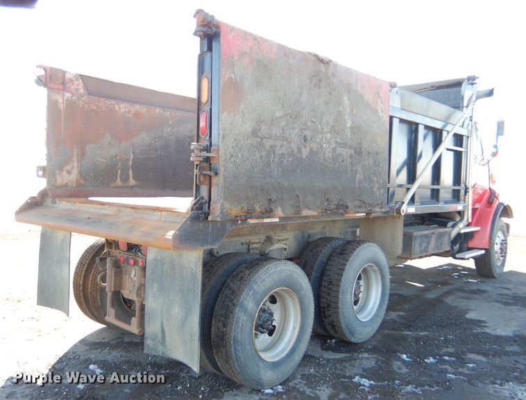 image for item FG9934 2005 Sterling L-Line dump truck
