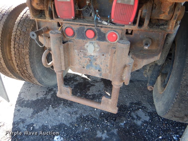 image for item FG9934 2005 Sterling L-Line dump truck