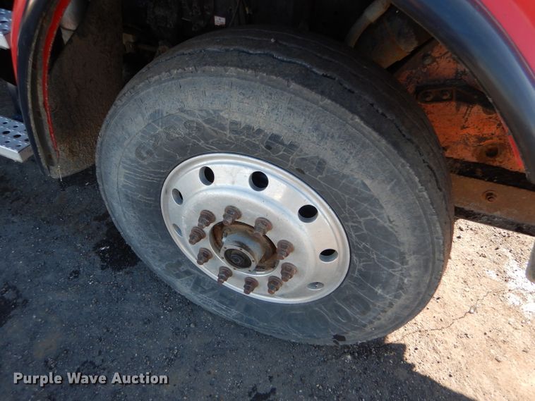 image for item FG9934 2005 Sterling L-Line dump truck