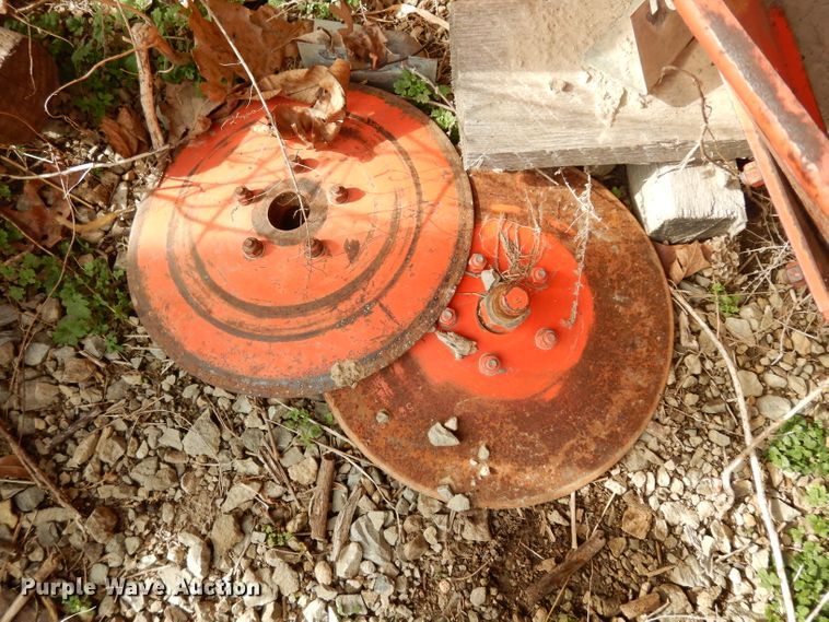 image for item FY9258 Allis Chalmers planter