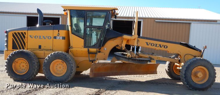 image for item GB9575 2010 Volvo G930 motor grader