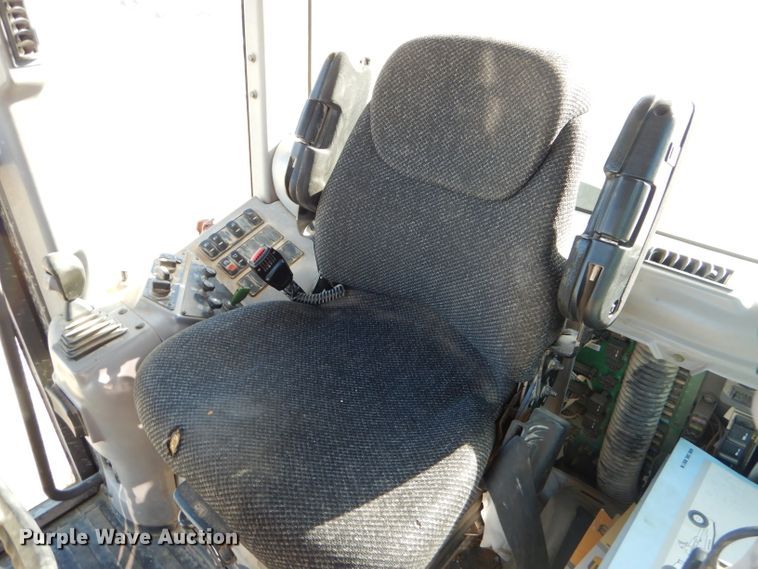 image for item GB9575 2010 Volvo G930 motor grader