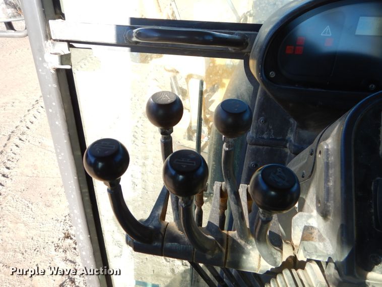 image for item GB9575 2010 Volvo G930 motor grader