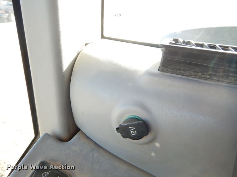 image for item GB9575 2010 Volvo G930 motor grader