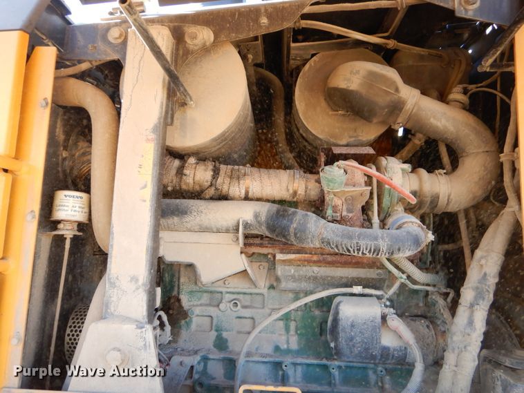 image for item GB9575 2010 Volvo G930 motor grader