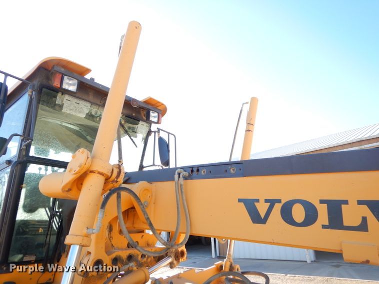 image for item GB9575 2010 Volvo G930 motor grader