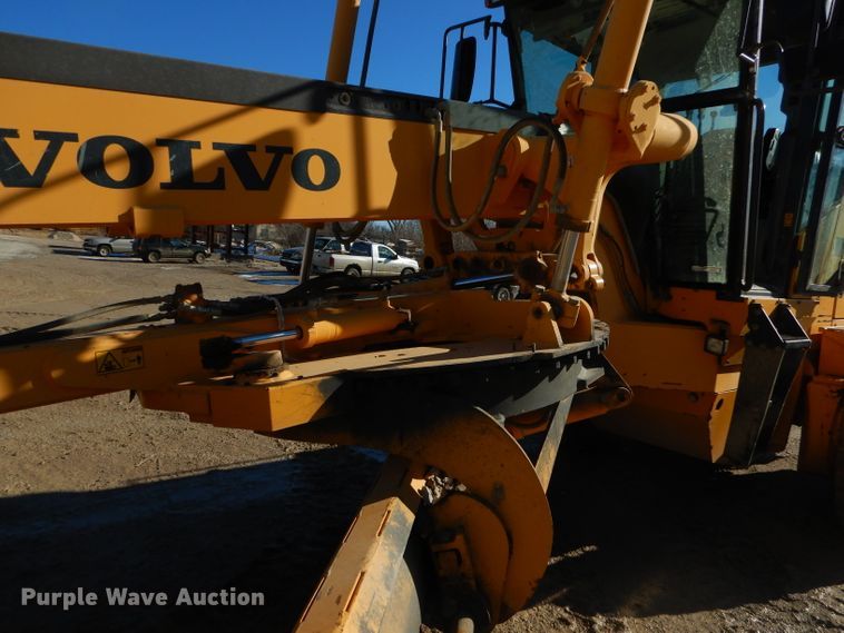 image for item GB9575 2010 Volvo G930 motor grader