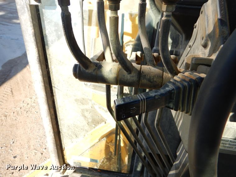 image for item GB9576 2007 Volvo G930 motor grader