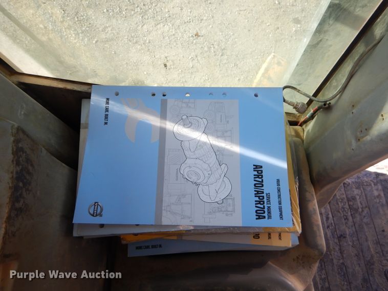 image for item GB9576 2007 Volvo G930 motor grader