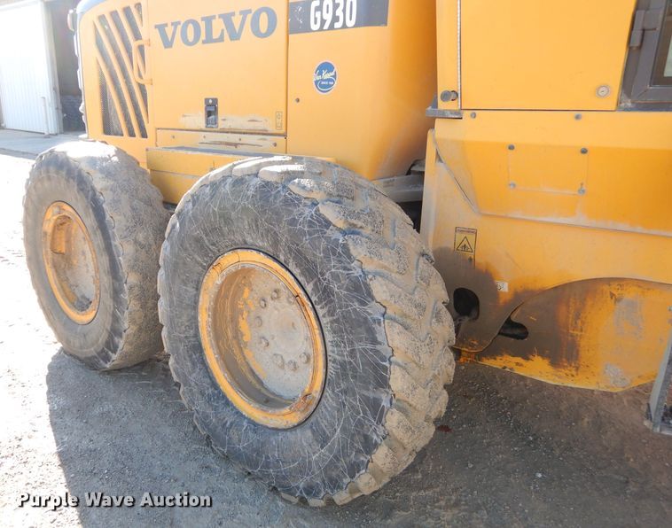 image for item GB9576 2007 Volvo G930 motor grader