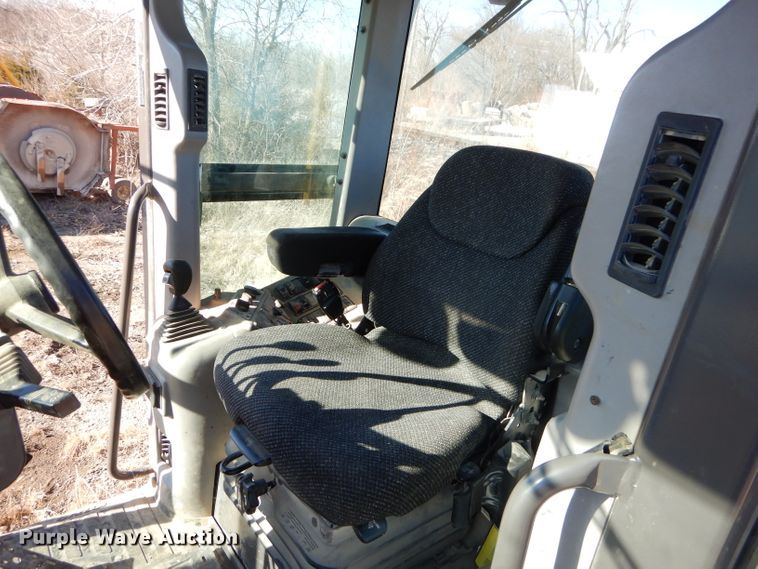 image for item GB9577 2010 Volvo G930 motor grader