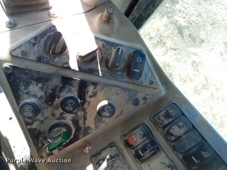 image for item GB9577 2010 Volvo G930 motor grader