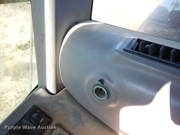 image for item GB9577 2010 Volvo G930 motor grader