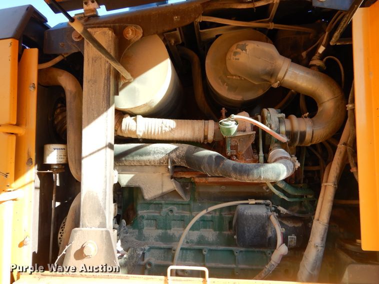 image for item GB9577 2010 Volvo G930 motor grader