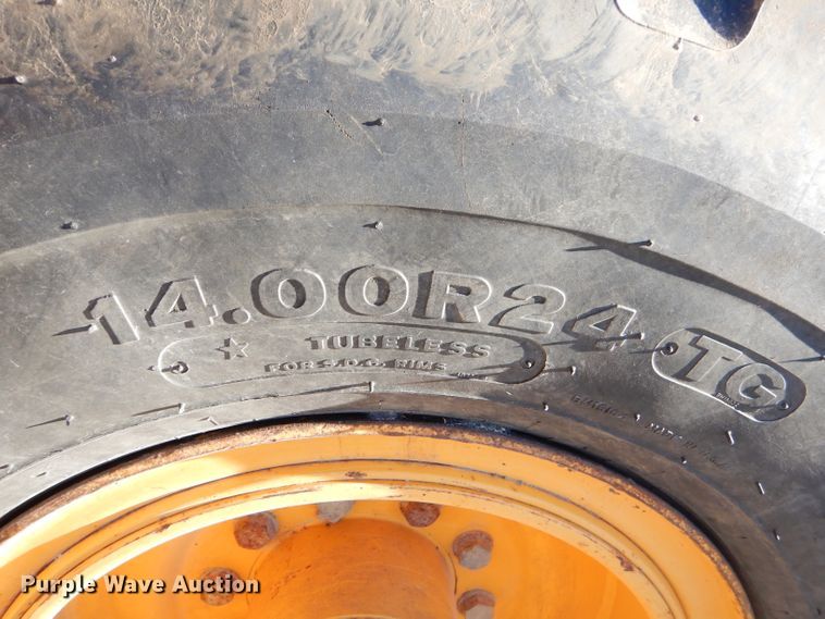 image for item GB9577 2010 Volvo G930 motor grader