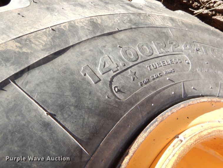 image for item GB9577 2010 Volvo G930 motor grader