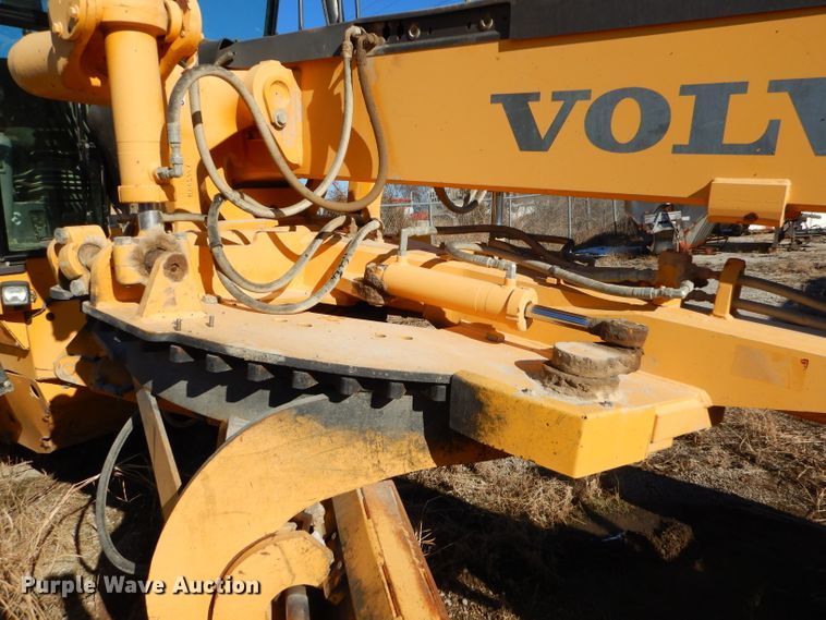image for item GB9577 2010 Volvo G930 motor grader