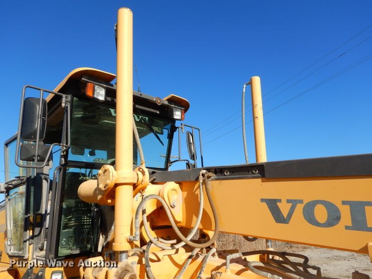 image for item GB9577 2010 Volvo G930 motor grader
