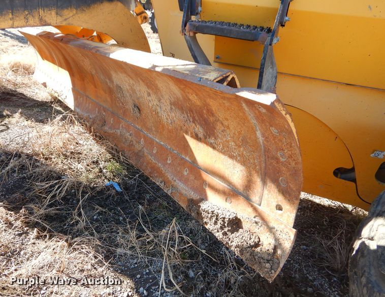 image for item GB9577 2010 Volvo G930 motor grader