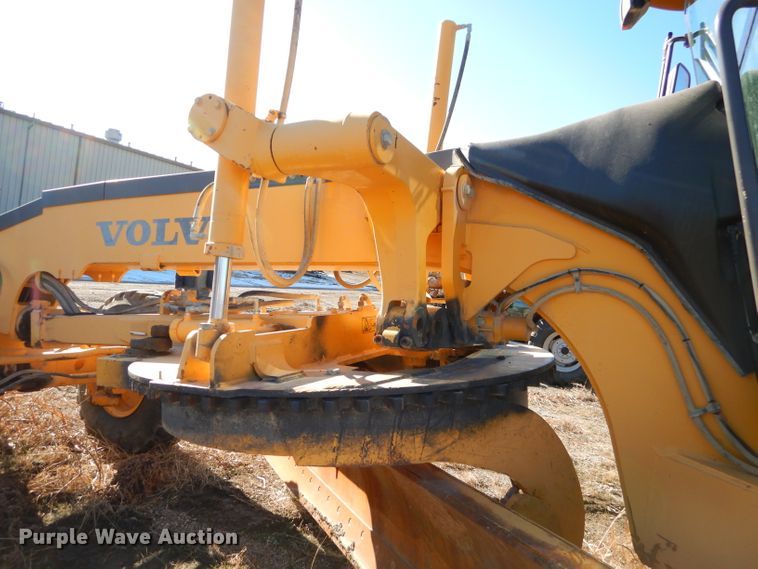 image for item GB9577 2010 Volvo G930 motor grader