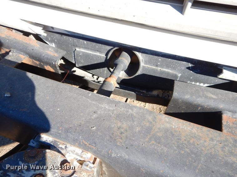 image for item GB9578 1992 Ford B700 oil distributor truck