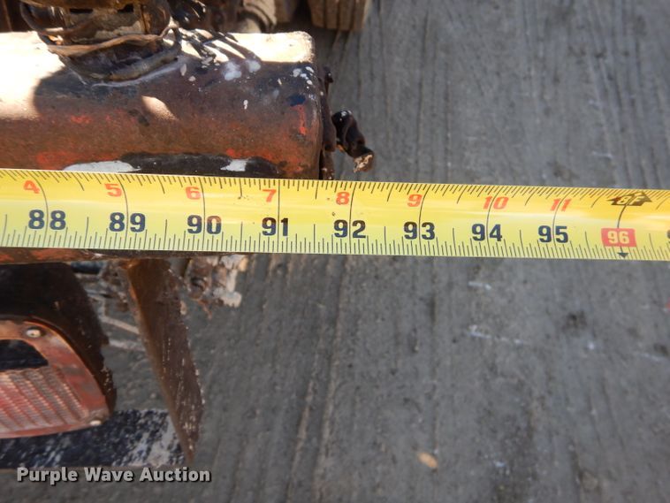 image for item GB9578 1992 Ford B700 oil distributor truck