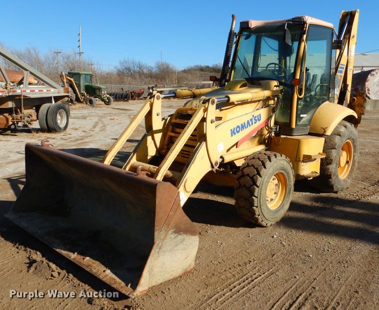 image for item GB9579 2003 Komatsu WB140-2 backhoe