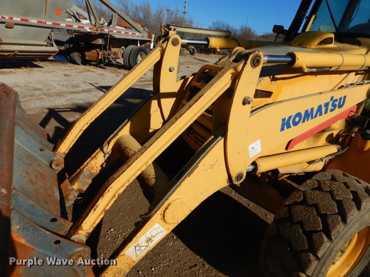 image for item GB9579 2003 Komatsu WB140-2 backhoe