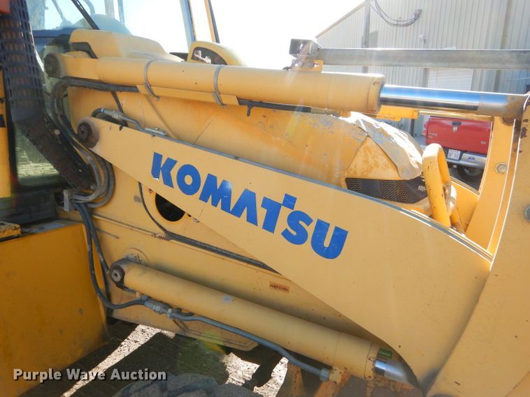 image for item GB9579 2003 Komatsu WB140-2 backhoe