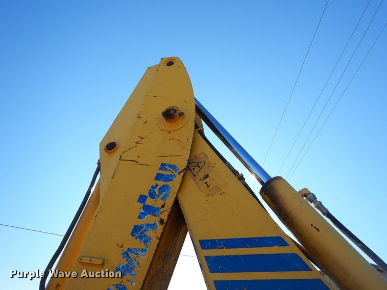 image for item GB9579 2003 Komatsu WB140-2 backhoe