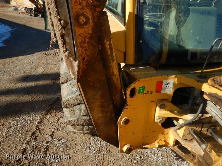 image for item GB9579 2003 Komatsu WB140-2 backhoe