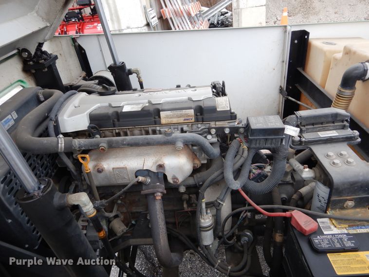 image for item GC9468 2008 Zamboni 545 ice resurfacer