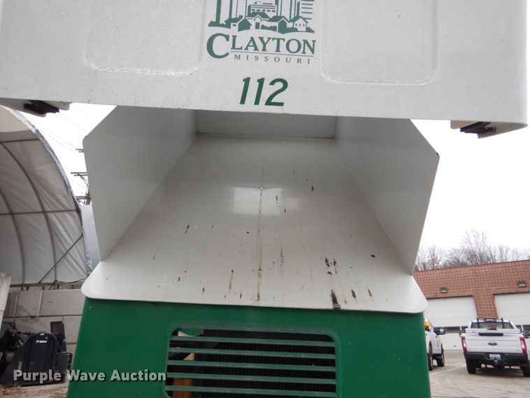 image for item GC9468 2008 Zamboni 545 ice resurfacer