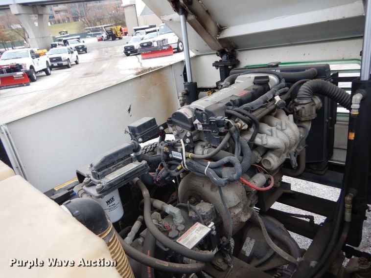 image for item GC9468 2008 Zamboni 545 ice resurfacer