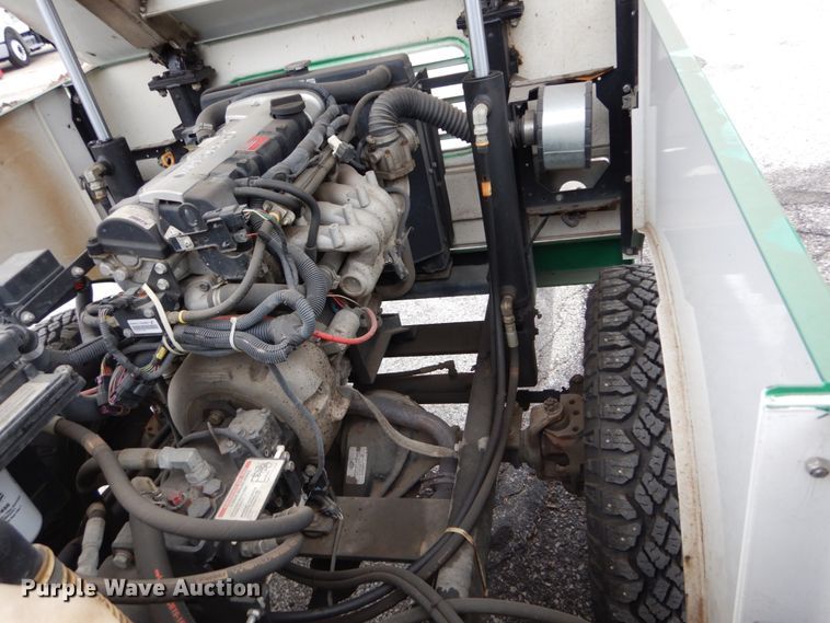 image for item GC9468 2008 Zamboni 545 ice resurfacer