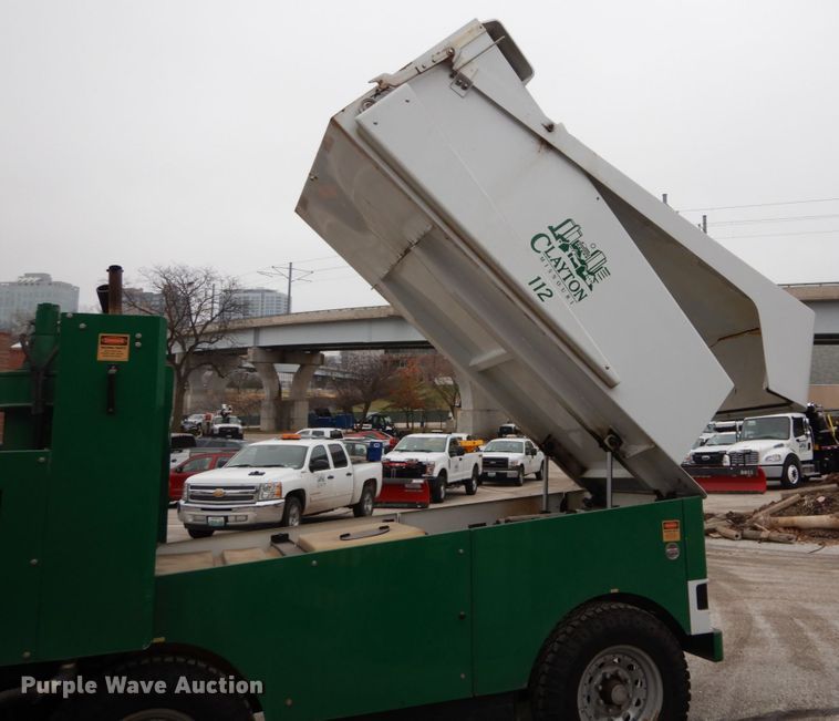 image for item GC9468 2008 Zamboni 545 ice resurfacer