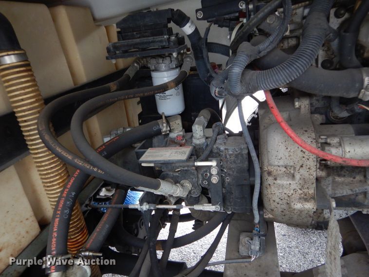 image for item GC9468 2008 Zamboni 545 ice resurfacer