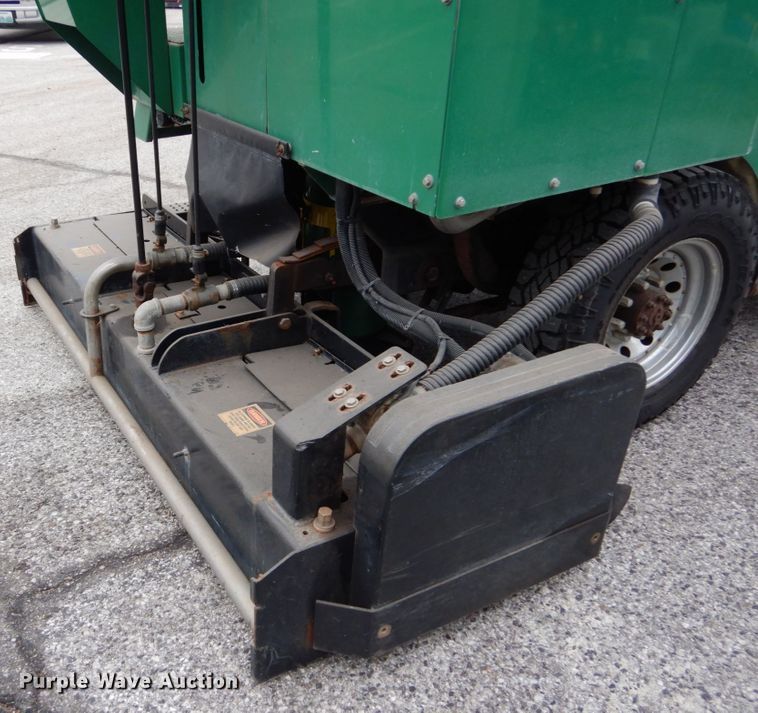 image for item GC9468 2008 Zamboni 545 ice resurfacer