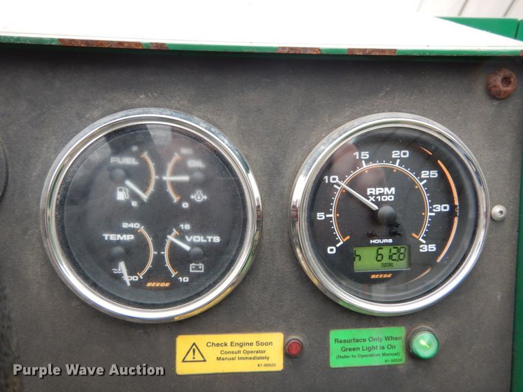 image for item GC9468 2008 Zamboni 545 ice resurfacer