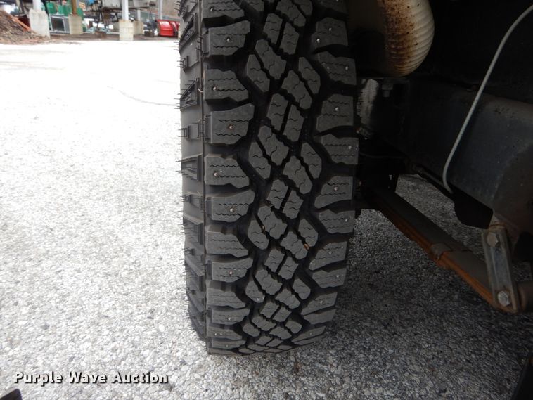 image for item GC9468 2008 Zamboni 545 ice resurfacer