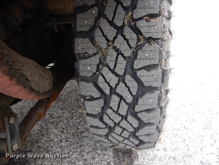 image for item GC9468 2008 Zamboni 545 ice resurfacer