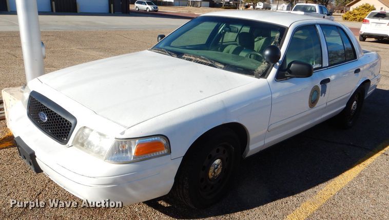 image for item GE9597 2007 Ford Crown Victoria Police Interceptor