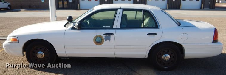 image for item GE9597 2007 Ford Crown Victoria Police Interceptor