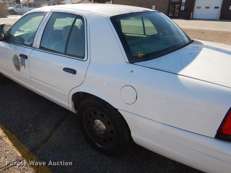 image for item GE9597 2007 Ford Crown Victoria Police Interceptor