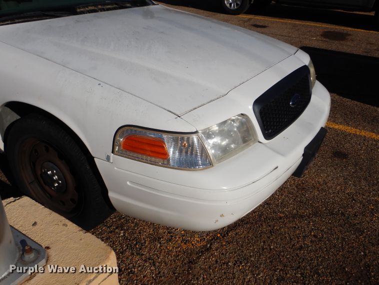 image for item GE9597 2007 Ford Crown Victoria Police Interceptor