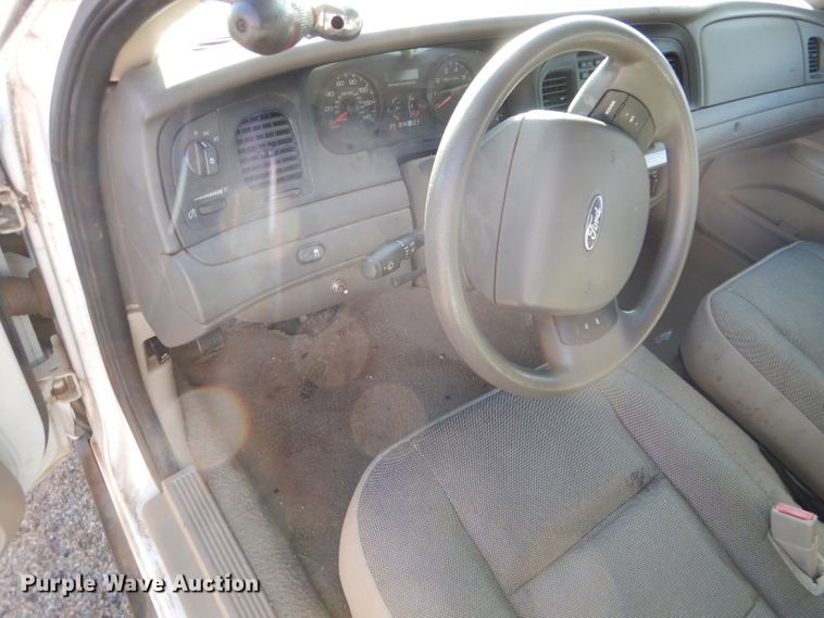 image for item GE9597 2007 Ford Crown Victoria Police Interceptor